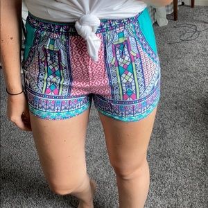 High Wasted Pattern Shorts